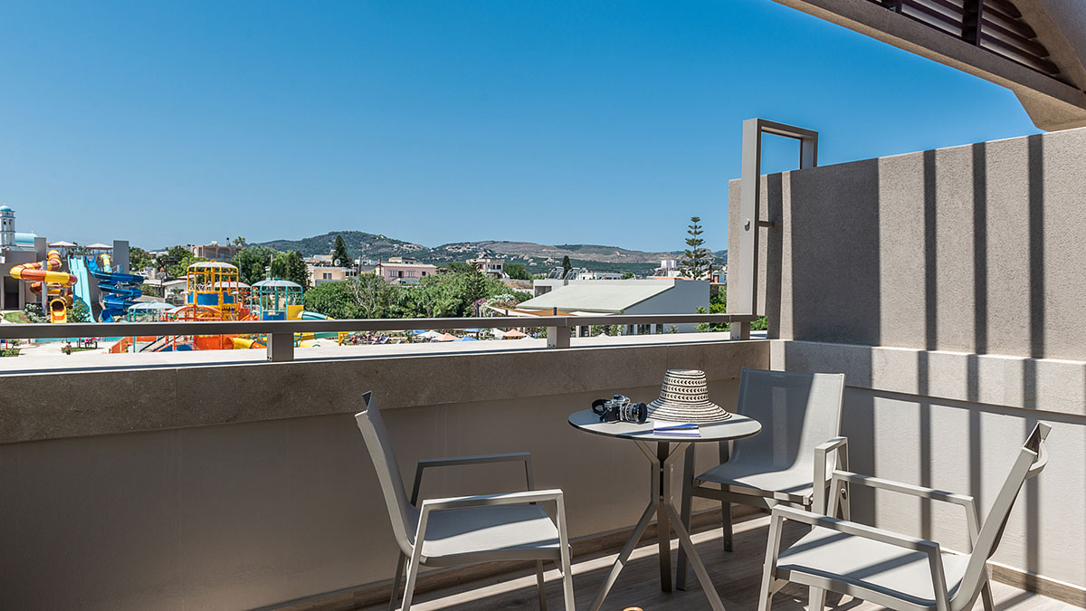 Family Suite Pool View 